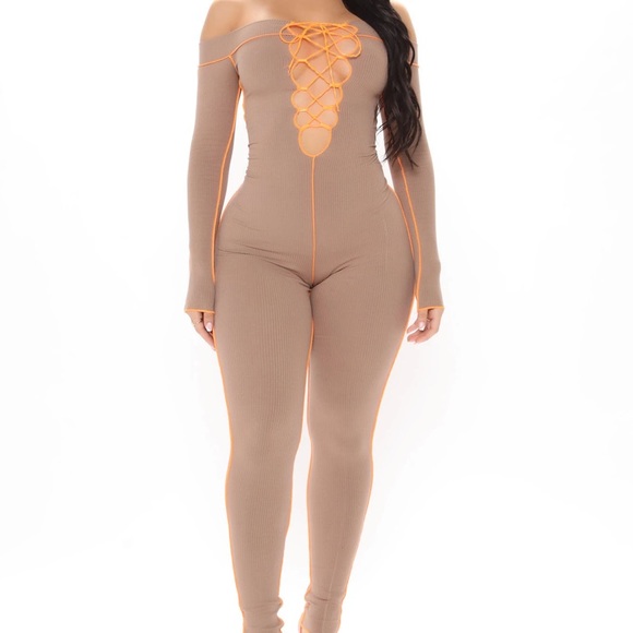 Jumpsuit - Picture 3 of 4